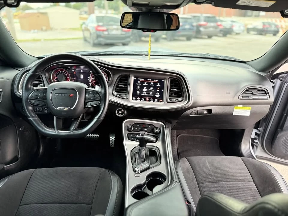 2022 Dodge Challenger 3rd Gen - Image 16 of 20
