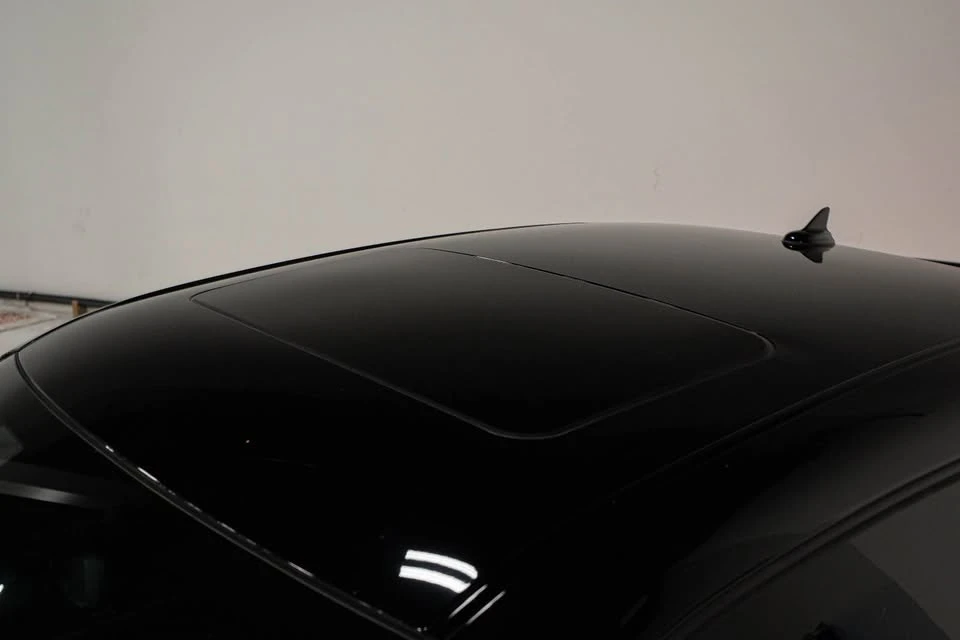 2022 Dodge Challenger 3rd Gen - Image 9 of 10