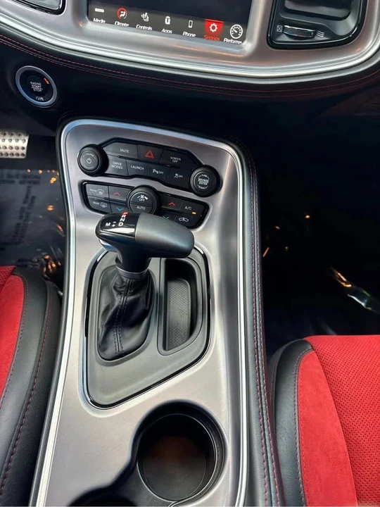 2022 Dodge Challenger 3rd Gen - Image 16 of 18