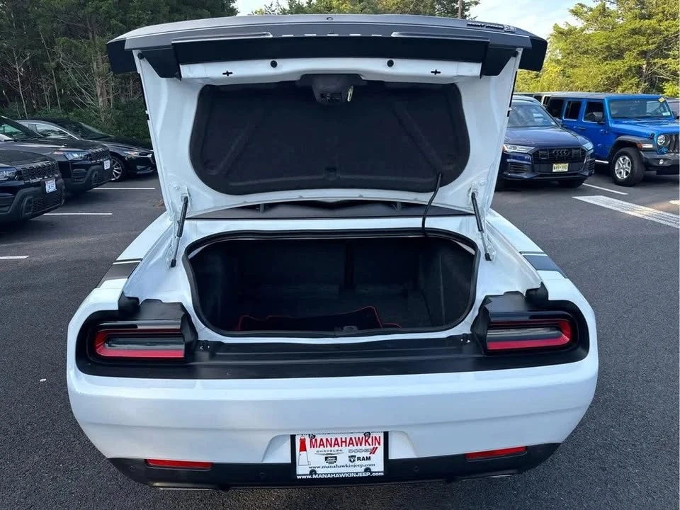 2022 Dodge Challenger 3rd Gen - Image 11 of 18