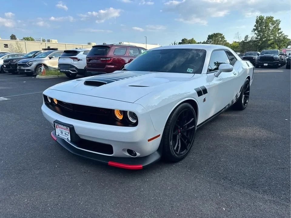 2022 Dodge Challenger 3rd Gen - Image 3 of 18