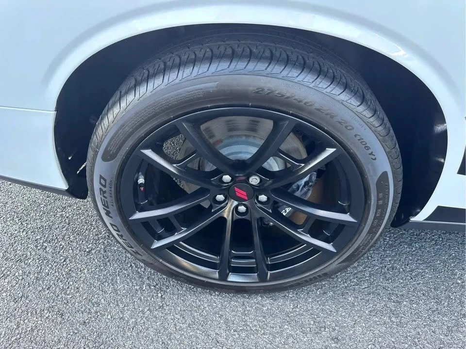 2022 Dodge Challenger 3rd Gen - Image 9 of 18