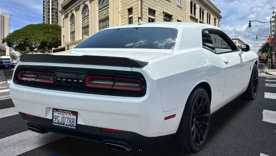 2022 Dodge Challenger 3rd Gen - Image 4 of 12