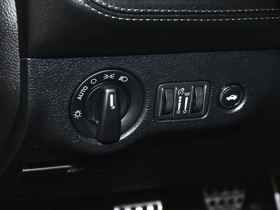 2022 Dodge Challenger 3rd Gen - Image 17 of 17