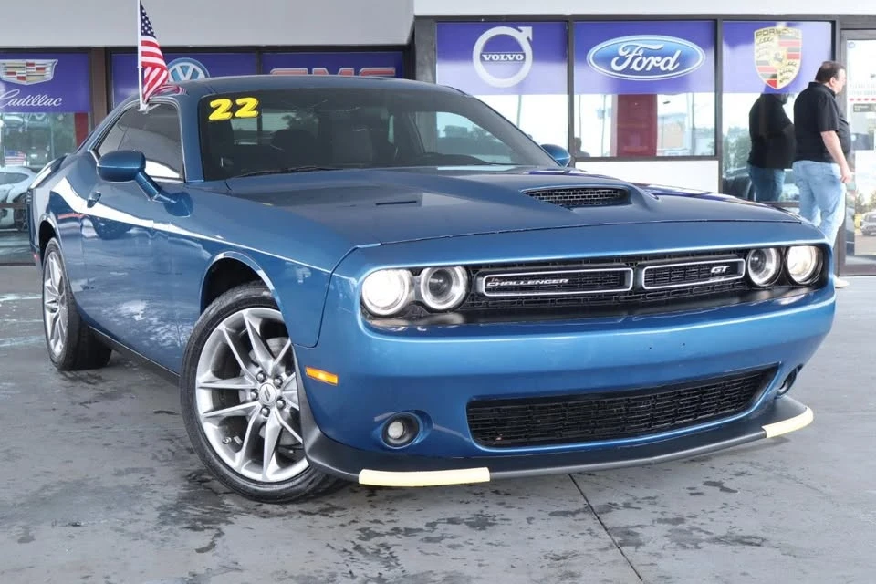 2022 Dodge Challenger 3rd Gen - Image 2 of 20