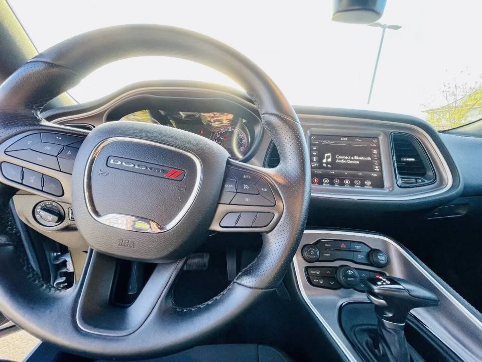 2022 Dodge Challenger 3rd Gen - Image 10 of 19