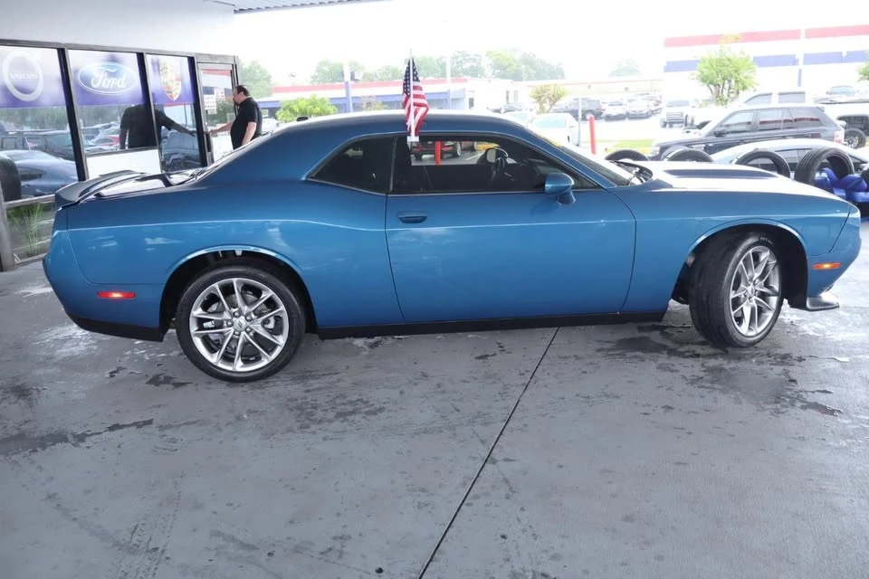 2022 Dodge Challenger 3rd Gen - Image 4 of 20