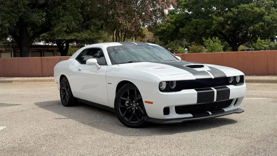 2022 Dodge Challenger 3rd Gen - Image 2 of 4