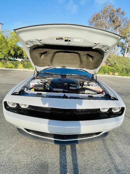 2022 Dodge Challenger 3rd Gen - Image 16 of 19