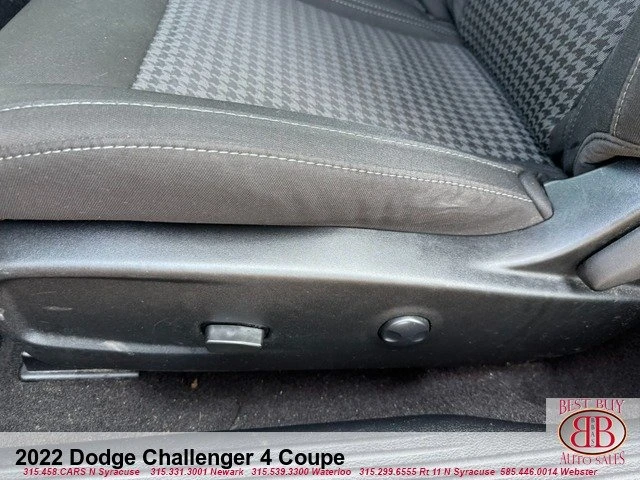 2022 Dodge Challenger 3rd Gen - Image 15 of 20