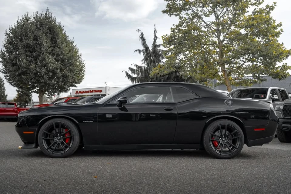 2022 Dodge Challenger 3rd Gen - Image 3 of 12