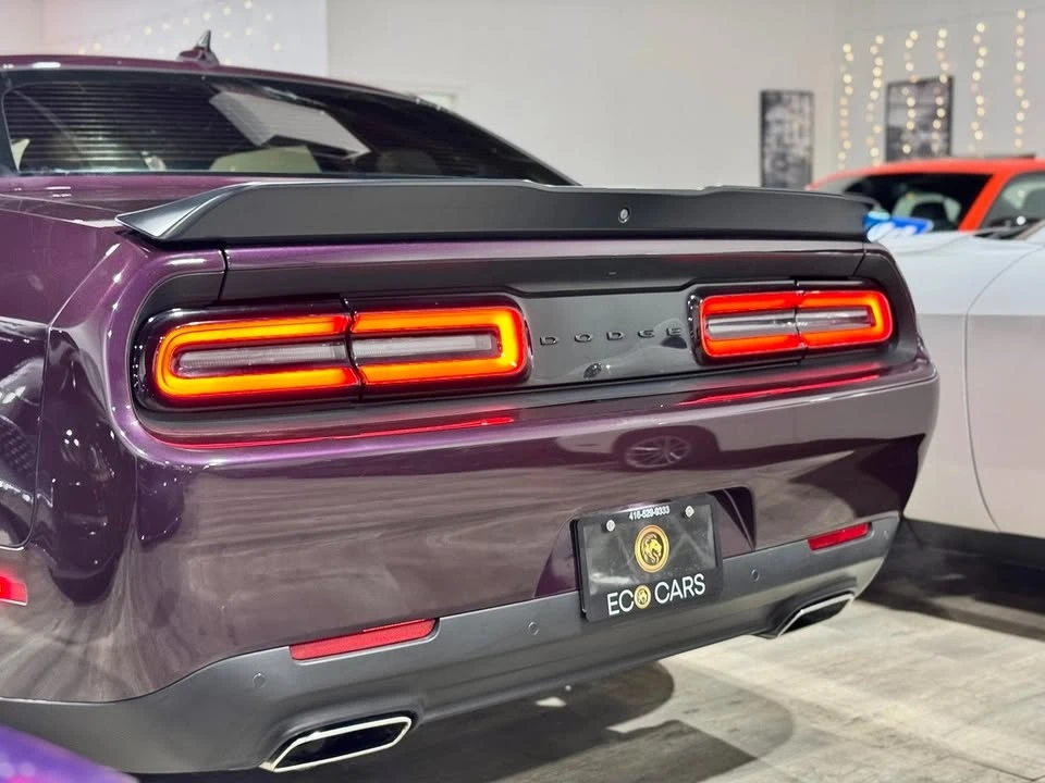2022 Dodge Challenger 3rd Gen - Image 7 of 8