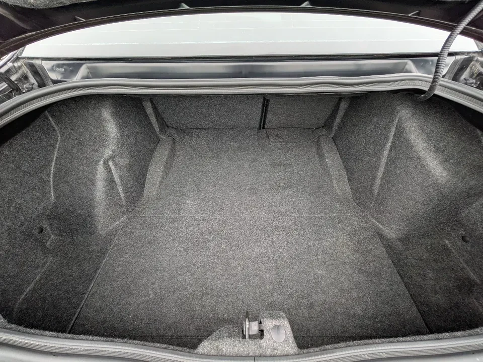 2022 Dodge Challenger 3rd Gen - Image 10 of 11