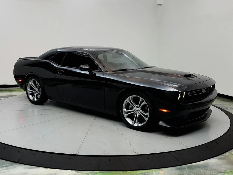 2022 Dodge Challenger 3rd Gen - Image 3 of 12