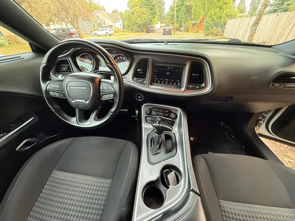 2022 Dodge Challenger 3rd Gen - Image 14 of 20