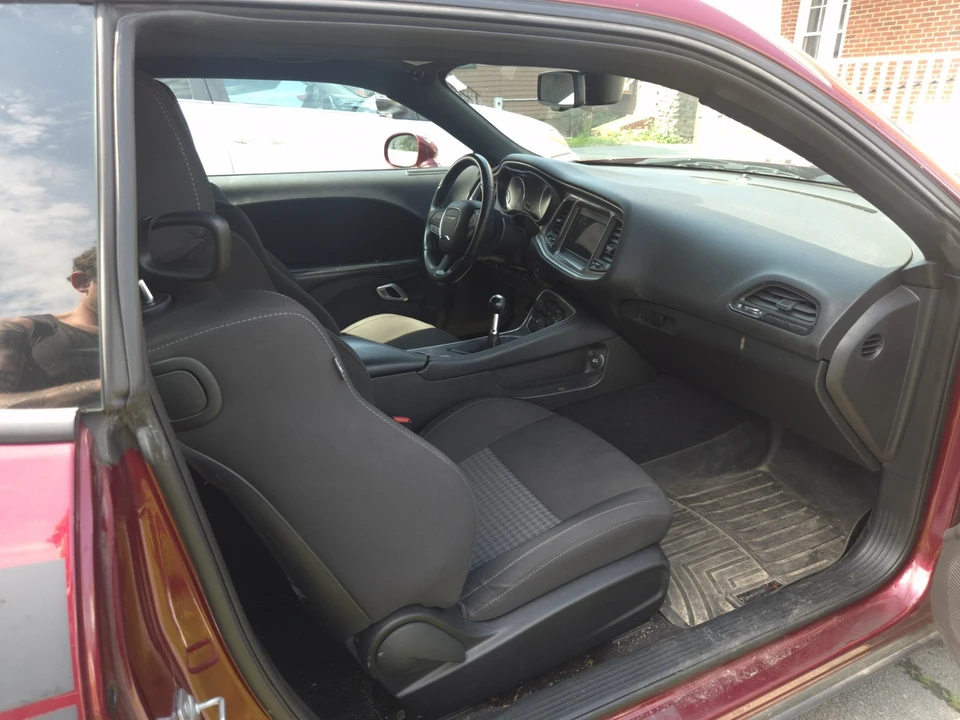 2022 Dodge Challenger 3rd Gen - Image 9 of 17