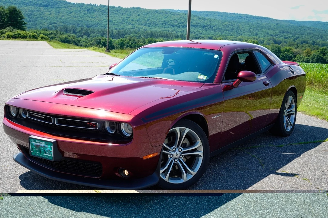 2022 Dodge Challenger 3rd Gen - Image 5 of 17
