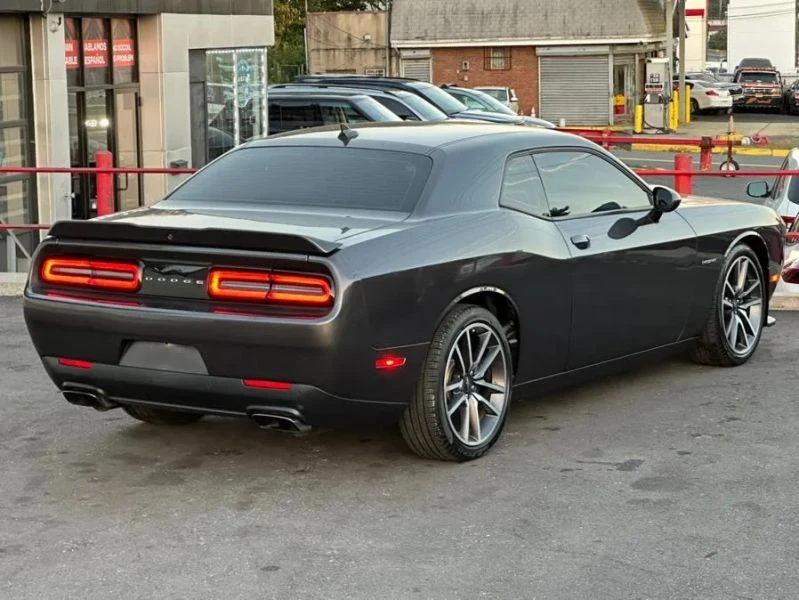 2022 Dodge Challenger 3rd Gen - Image 10 of 12
