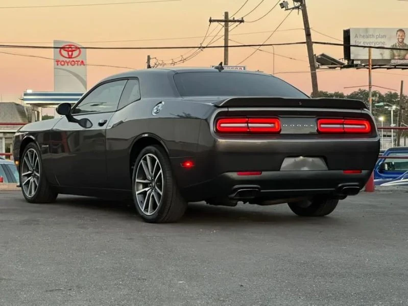 2022 Dodge Challenger 3rd Gen - Image 6 of 12