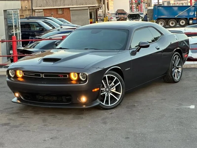 2022 Dodge Challenger 3rd Gen - Image 7 of 12