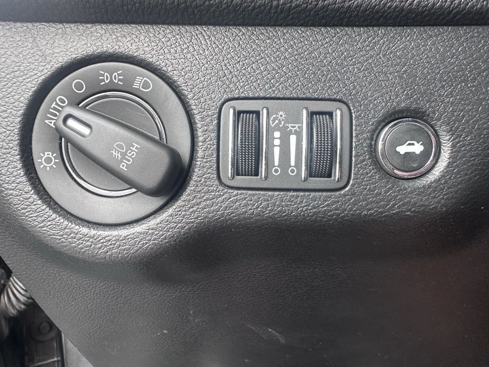 2022 Dodge Challenger 3rd Gen - Image 5 of 12