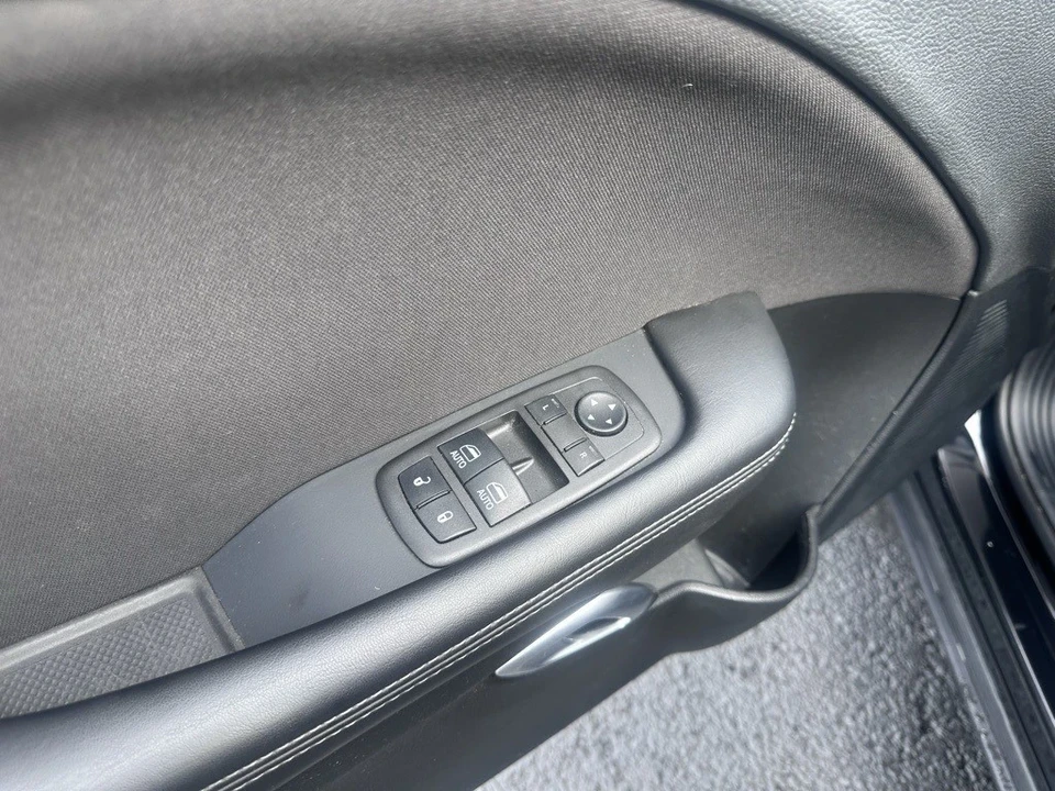 2022 Dodge Challenger 3rd Gen - Image 4 of 12