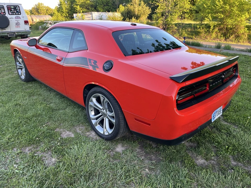 2022 Dodge Challenger 3rd Gen - Image 6 of 12