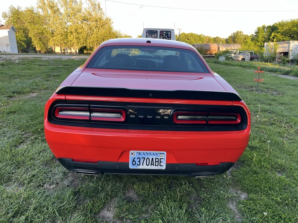 2022 Dodge Challenger 3rd Gen - Image 5 of 12