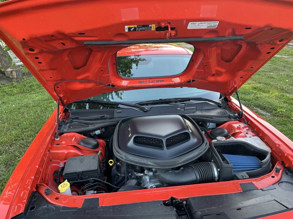 2022 Dodge Challenger 3rd Gen - Image 9 of 12