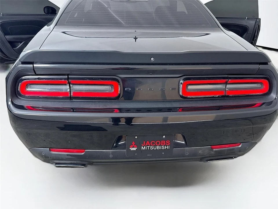2022 Dodge Challenger 3rd Gen - Image 6 of 21