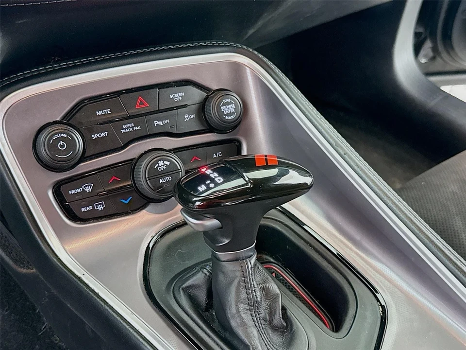 2022 Dodge Challenger 3rd Gen - Image 16 of 21