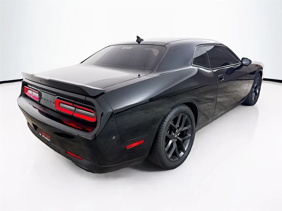2022 Dodge Challenger 3rd Gen - Image 7 of 21