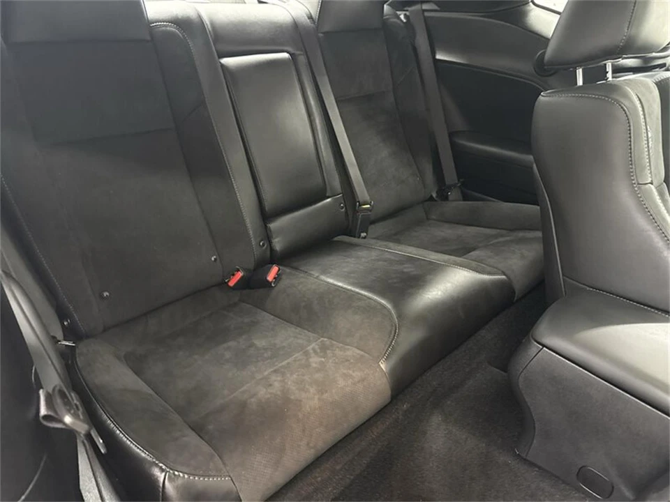 2022 Dodge Challenger 3rd Gen - Image 13 of 16