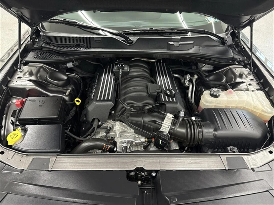 2022 Dodge Challenger 3rd Gen - Image 9 of 16