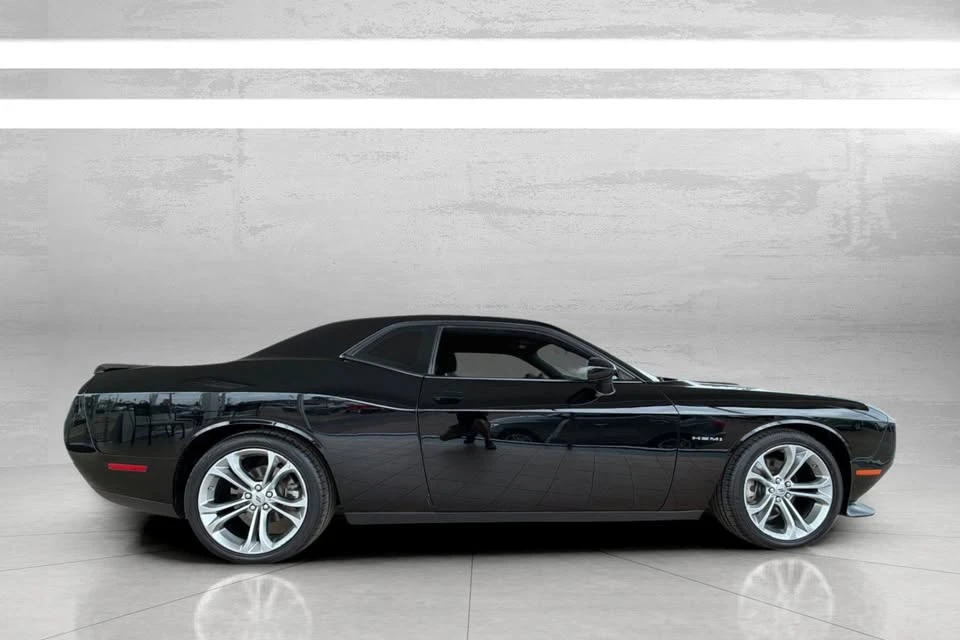 2022 Dodge Challenger 3rd Gen - Image 3 of 11