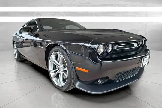 2022 Dodge Challenger R/T 5.7L RWD