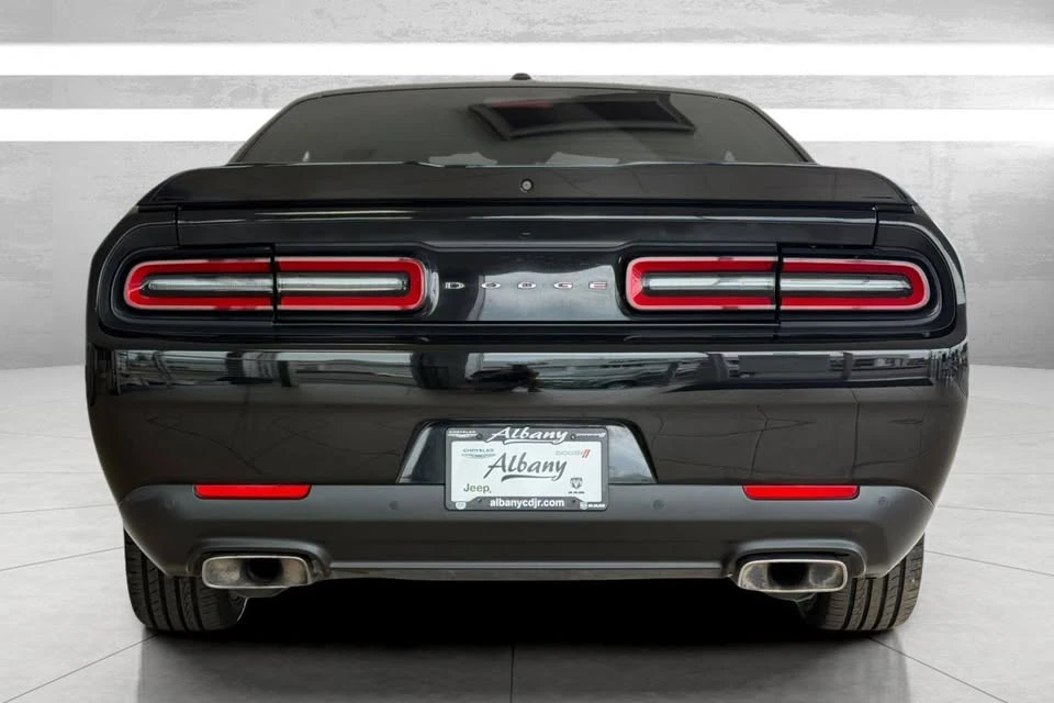 2022 Dodge Challenger 3rd Gen - Image 5 of 11