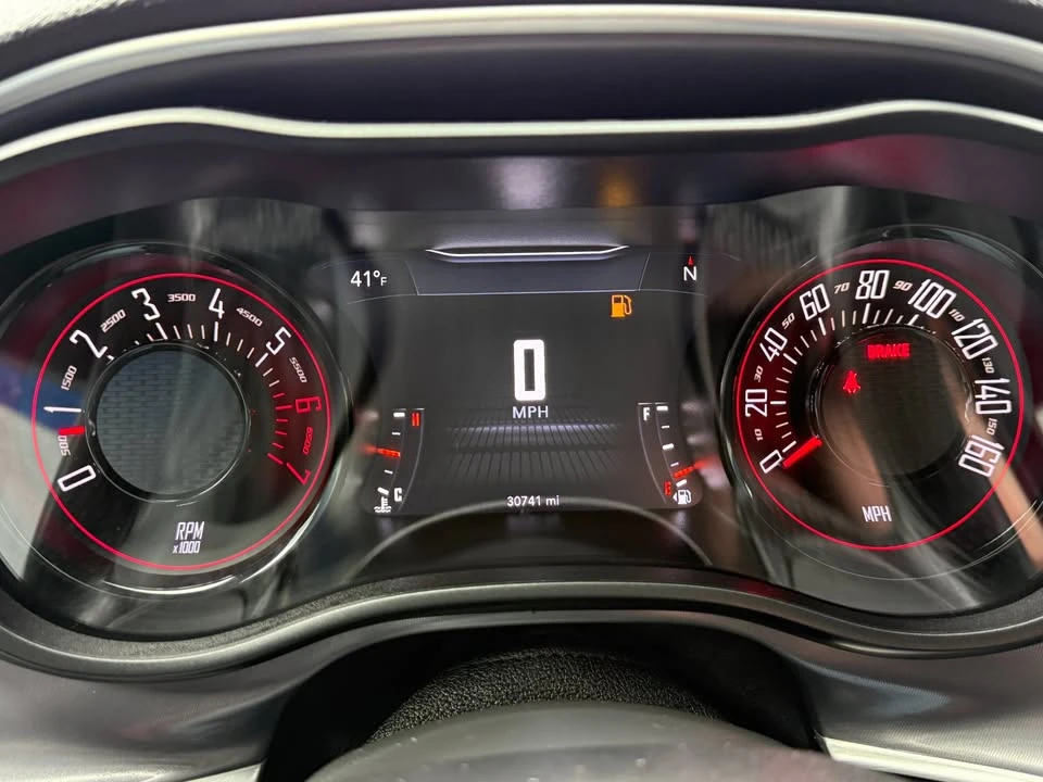 2022 Dodge Challenger 3rd Gen - Image 11 of 20