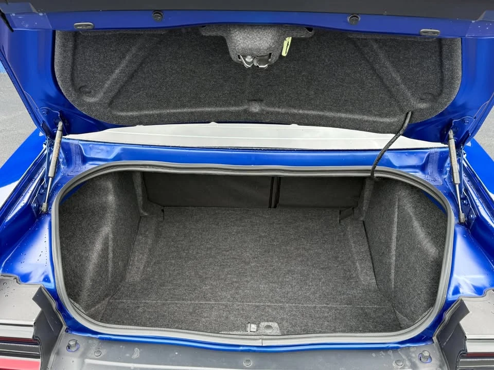 2022 Dodge Challenger 3rd Gen - Image 16 of 20