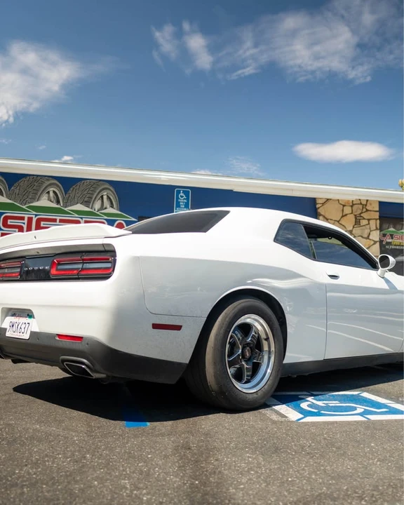 2022 Dodge Challenger 3rd Gen - Image 5 of 9