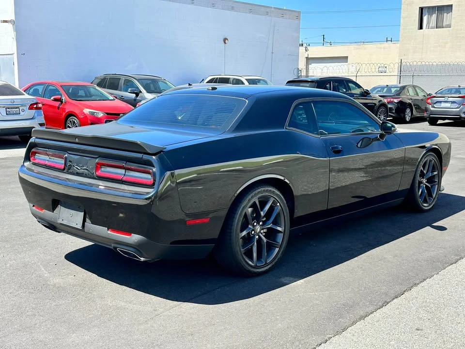2022 Dodge Challenger 3rd Gen - Image 4 of 20