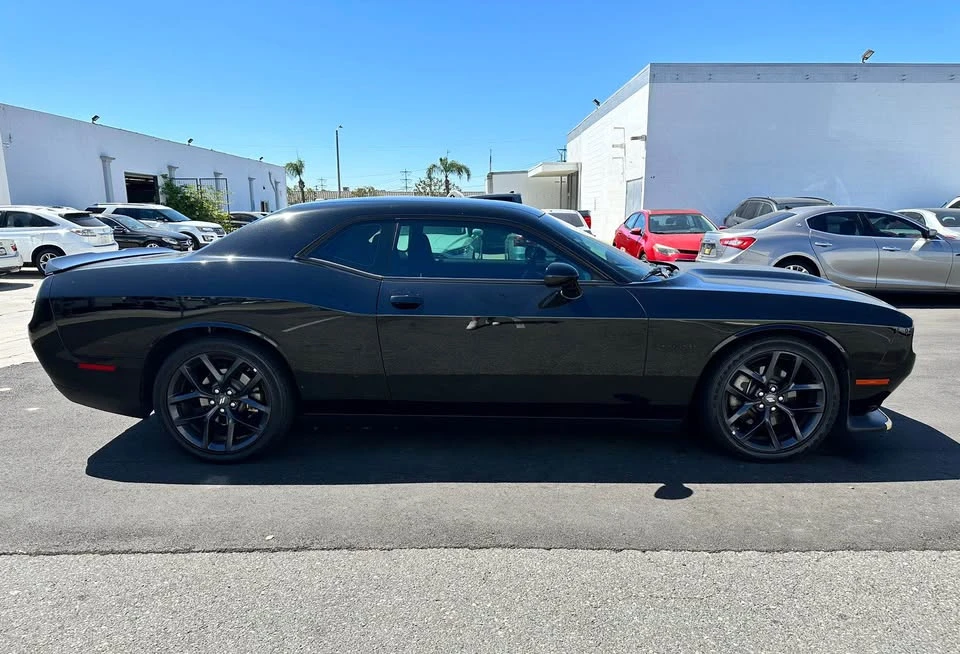 2022 Dodge Challenger 3rd Gen - Image 5 of 20