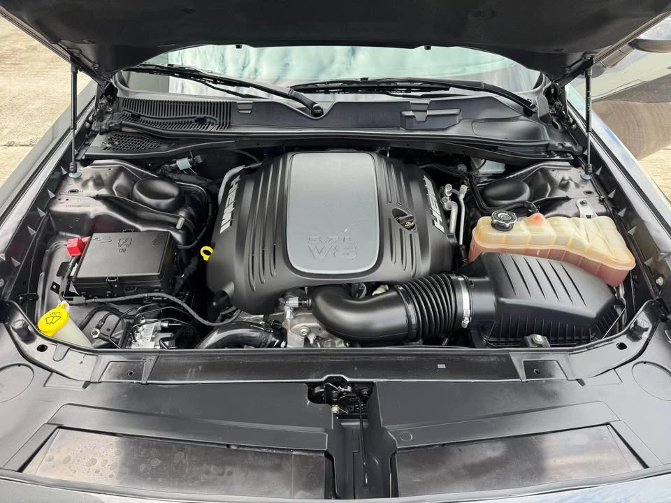 2022 Dodge Challenger 3rd Gen - Image 9 of 11