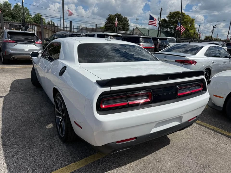 2022 Dodge Challenger 3rd Gen - Image 2 of 15