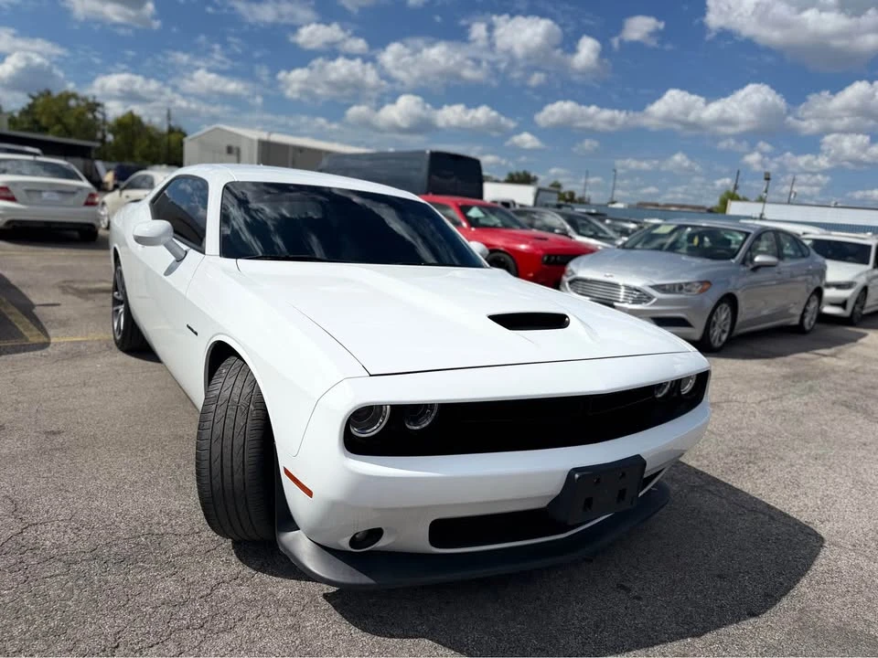 2022 Dodge Challenger 3rd Gen - Image 5 of 15