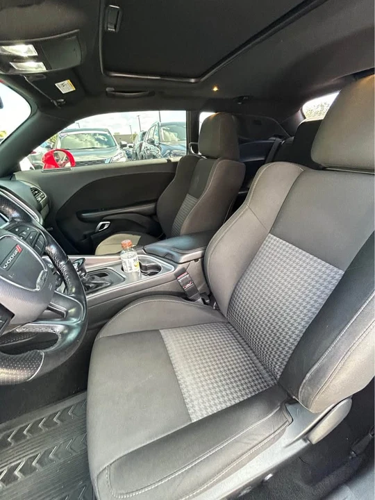 2022 Dodge Challenger 3rd Gen - Image 5 of 8