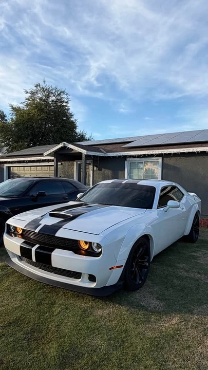 2022 Dodge Challenger 3rd Gen - Image 2 of 11