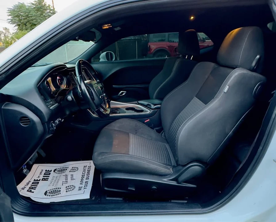 2022 Dodge Challenger 3rd Gen - Image 8 of 11