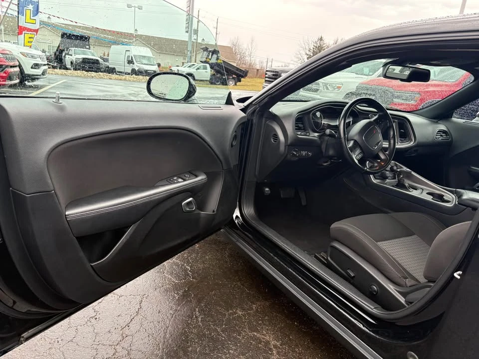 2022 Dodge Challenger 3rd Gen - Image 10 of 15
