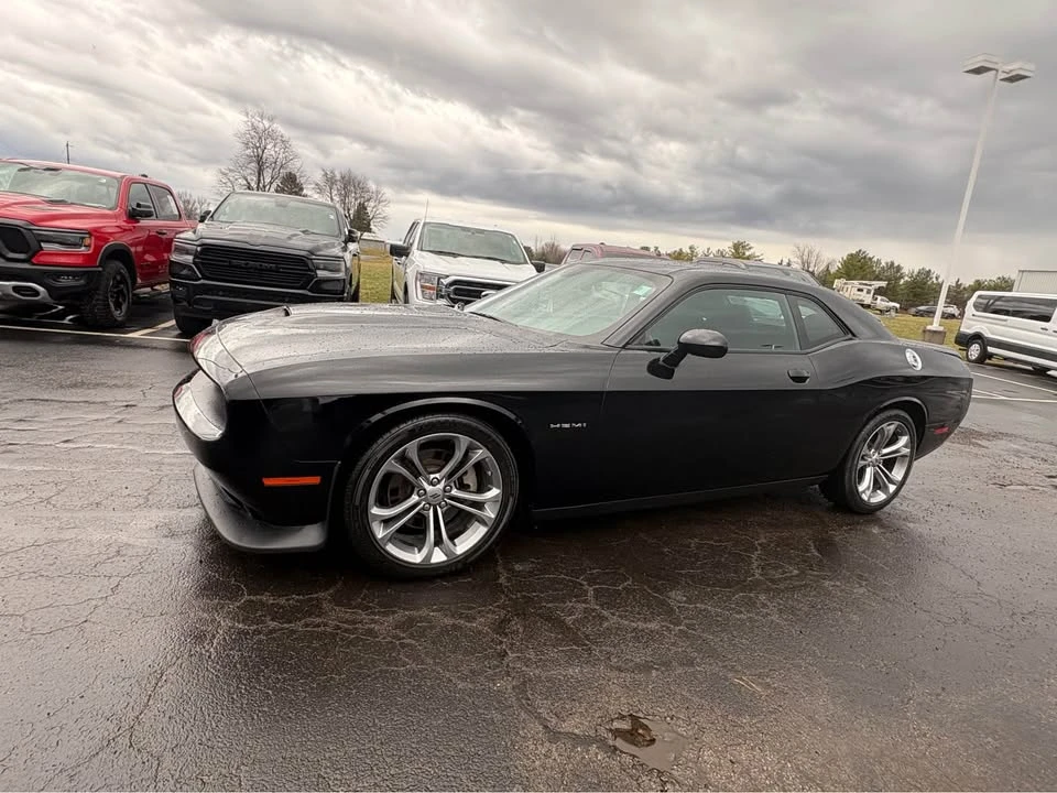 2022 Dodge Challenger 3rd Gen - Image 9 of 15